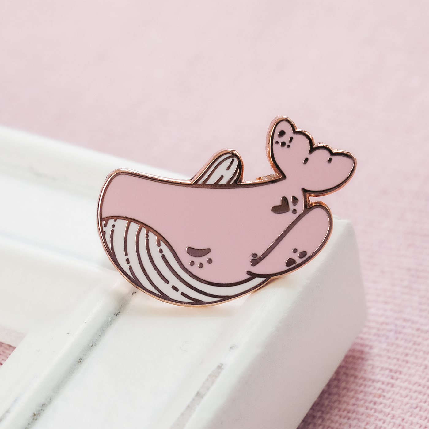 Kawaii Dusky Pink Whale Collectible Enamel Pin, Colourful Enamel Pin, Gift for Animal Lover, Lapel Pin, Cute Enamel Pin