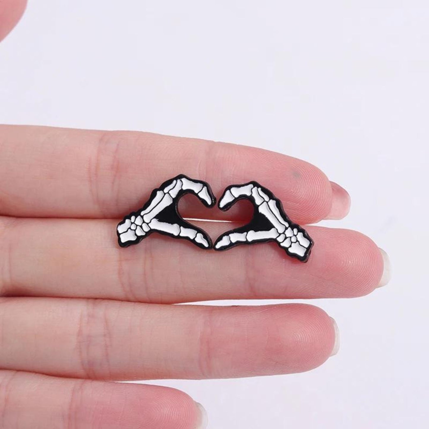 Skeleton Heart Hands Pin Set, Colourful Enamel Pin, Gift for Him, Gift For Her, Lapel Pin, Funny Enamel Pin, Cute Enamel Pin