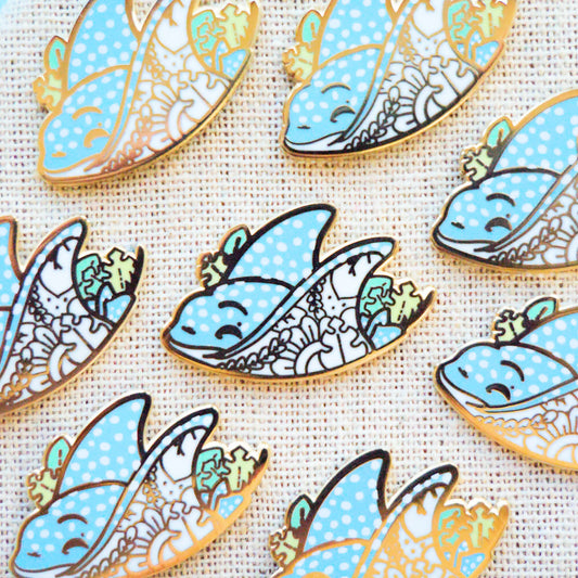Spotted Eagle Ray Collectible Enamel Pin, Colourful Enamel Pin, Gift for Animal Lover, Lapel Pin, Cute Enamel Pin